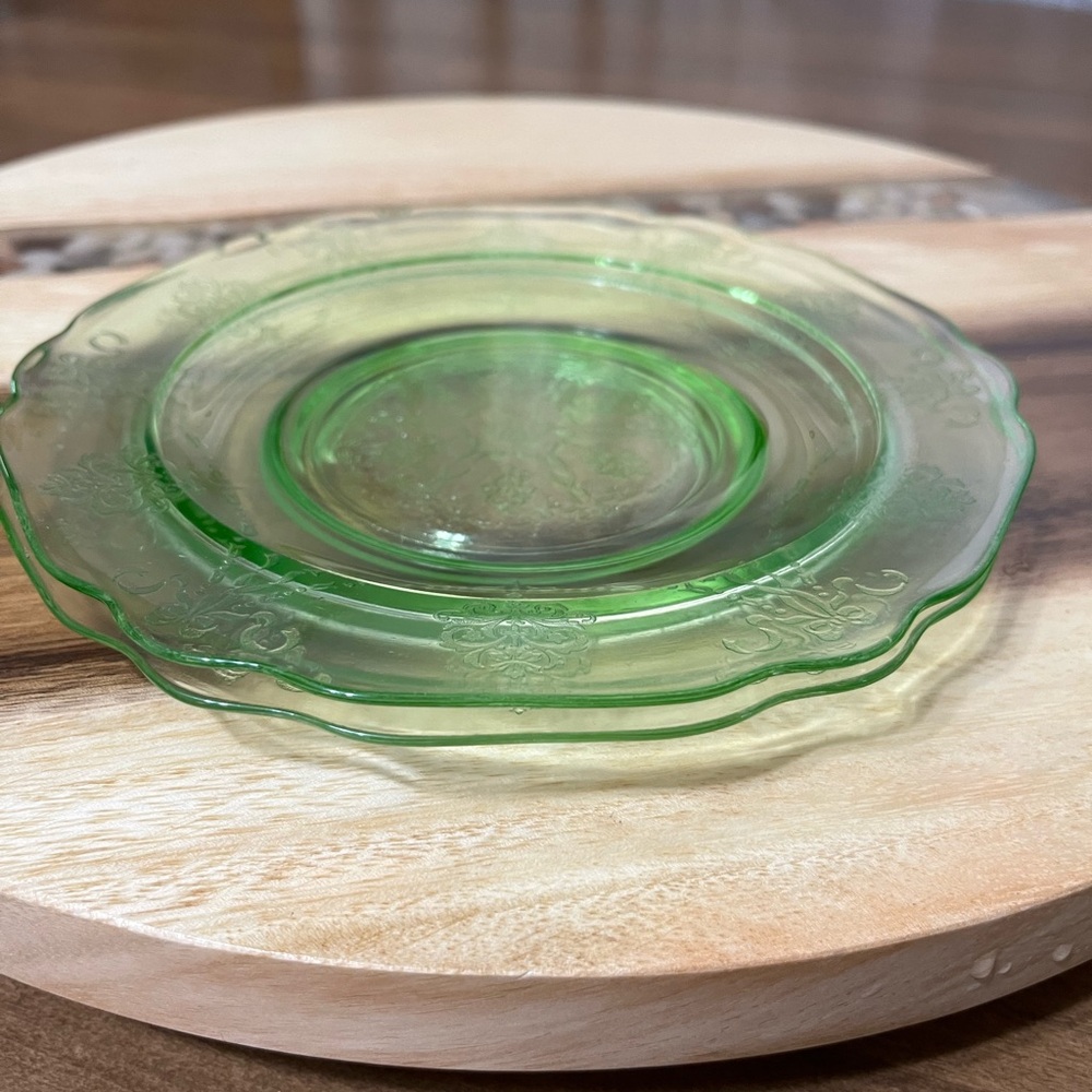 Green Depression Glass Dessert/Salad Plates.  Set of 2